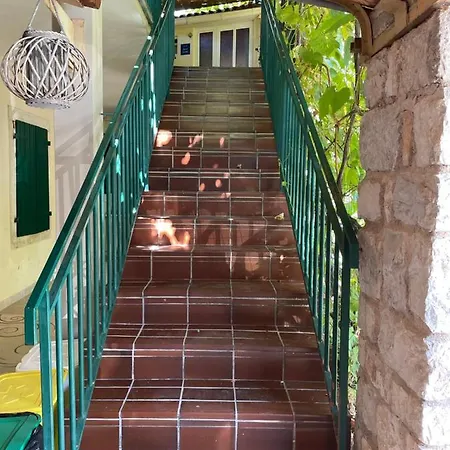 Vendégház La Pergola 2*
