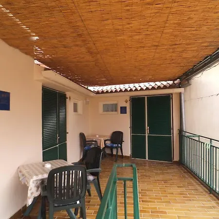 La Pergola Vendégház 2*